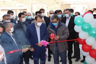 دبیرستان ۱۵ کلاسه لاله های سرخ در شاپورجان ناحیه ۳ شیراز افتتاح شد